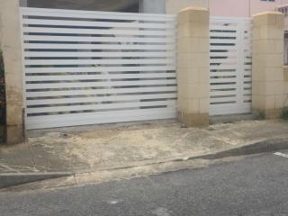 with incorporated pedestrian gate